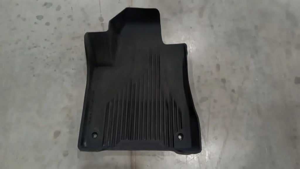 Pre-Owned 2017 Jeep Cherokee 3 Front & Rear Rubber Floor Mat Set OEM (Good)