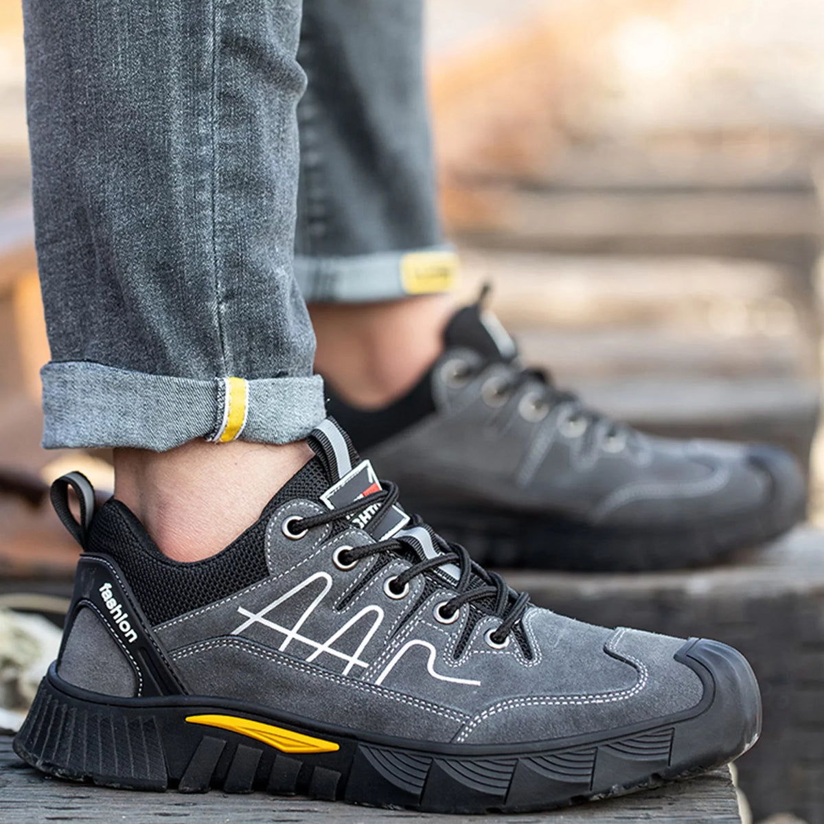 Tanleewa Steel Toe Work Safety Shoes for Men Lightweight Sneakers Shoe Size Men9.5/Women10.5